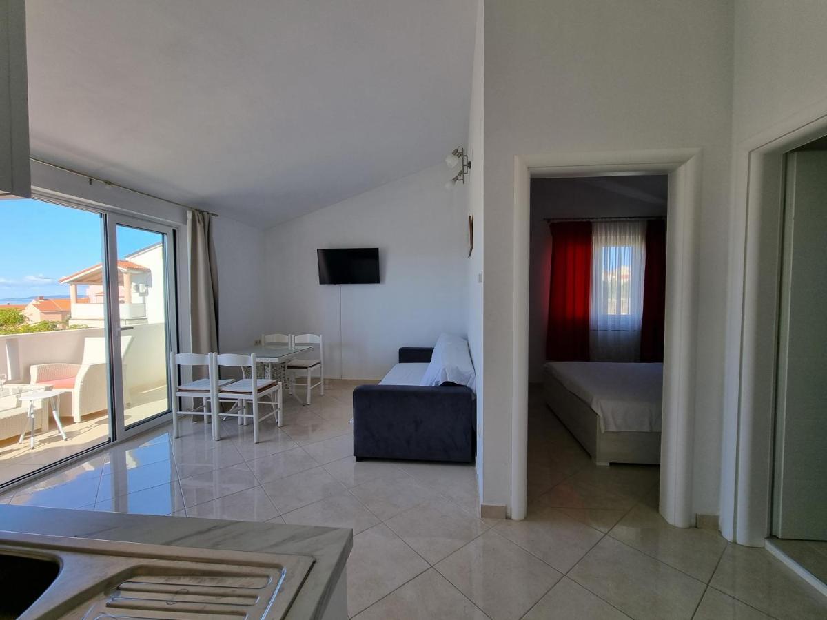 Apartments Ana Novalja Luaran gambar